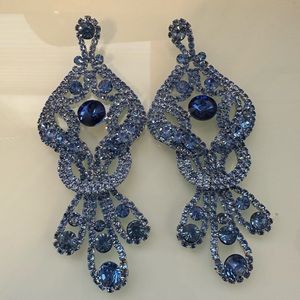 Elegant Blue Crystal Earrings